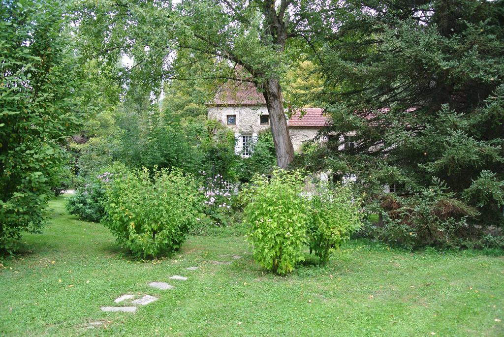 Moulin De Repassat Etape Voie Verte Bazens ภายนอก รูปภาพ